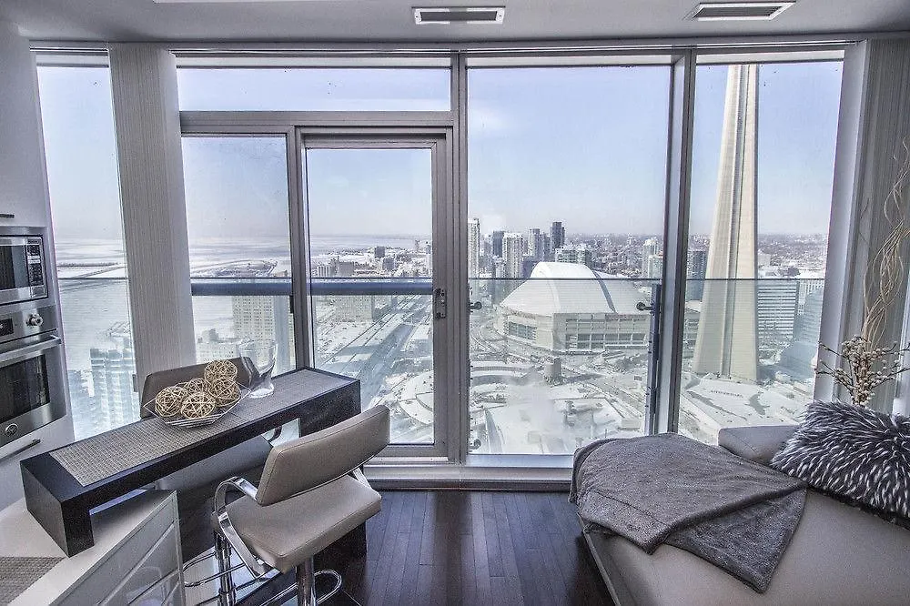 Atlantis Furnished Suites - York Street Toronto 4*,