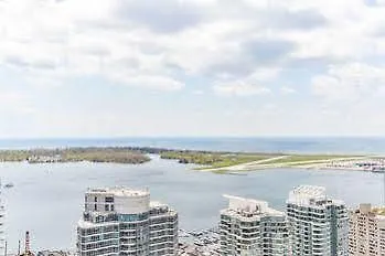 Hotel Atlantis Furnished Suites - York Street Toronto